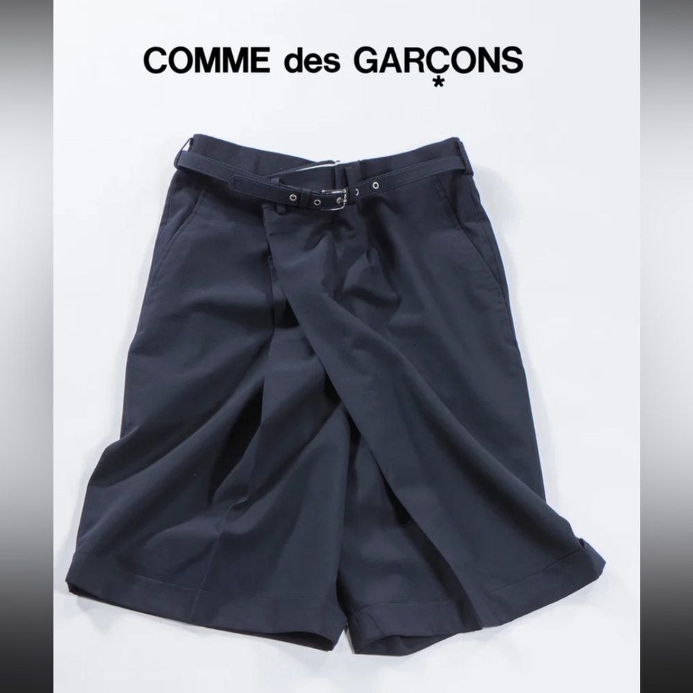 Comme des Garçons shorts in Xs